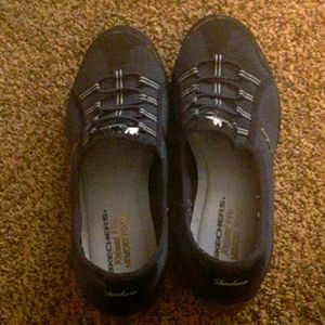 Sketchers Memory Foam Shoes